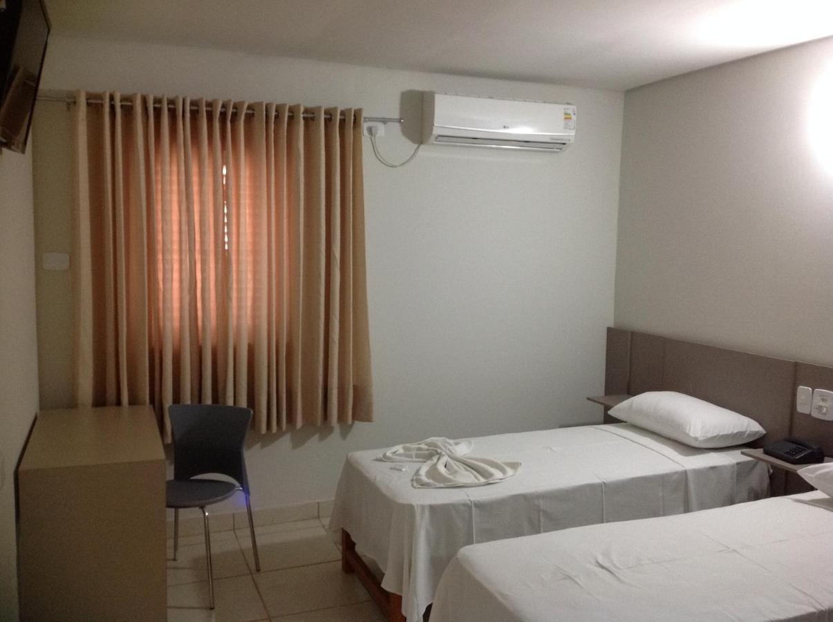 Itumbiara Palace Hotel Luaran gambar