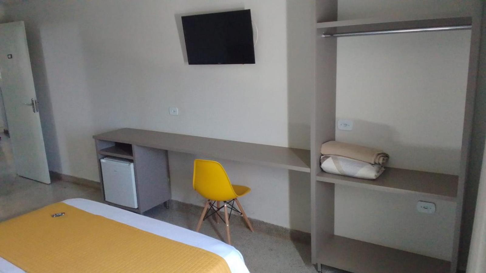 Itumbiara Palace Hotel Luaran gambar