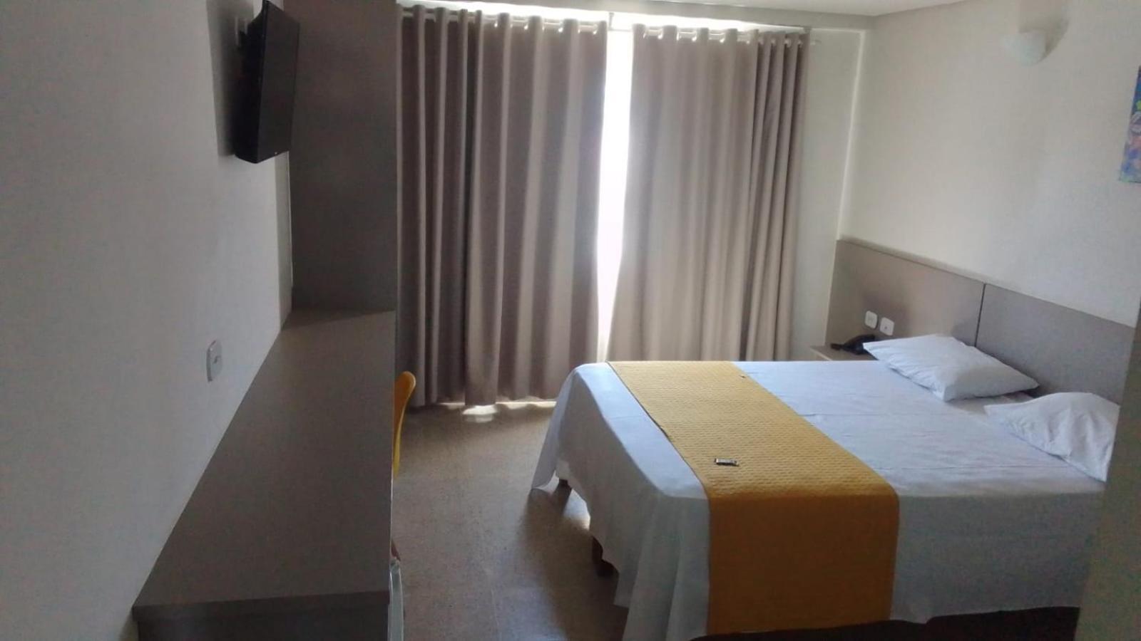 Itumbiara Palace Hotel Luaran gambar